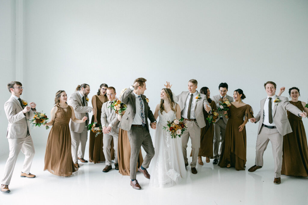 whole wedding bridal party portraits