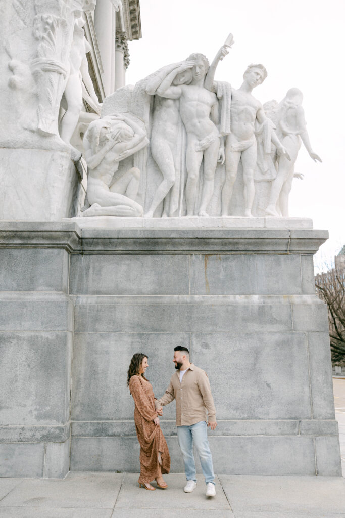 pa capitol building couples session