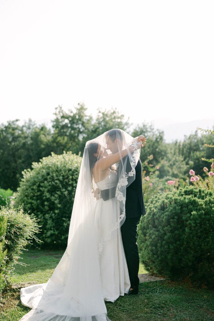 bride and groom portraits Italy