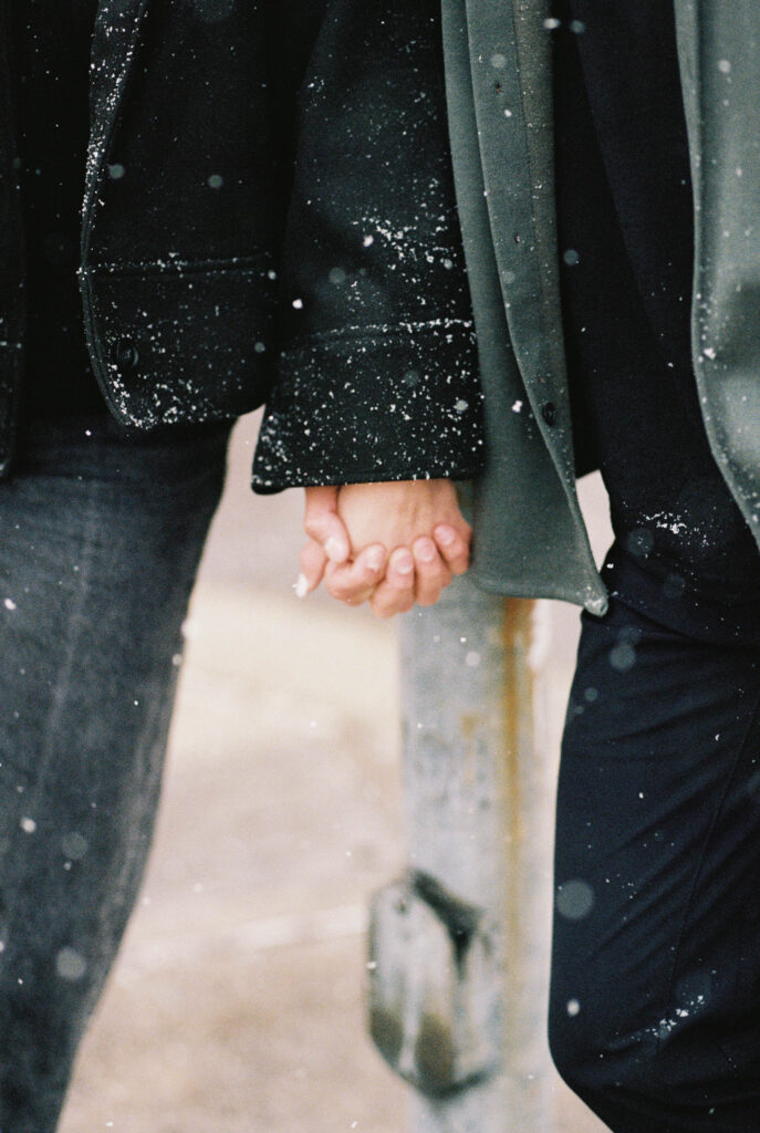 couples session in the snow